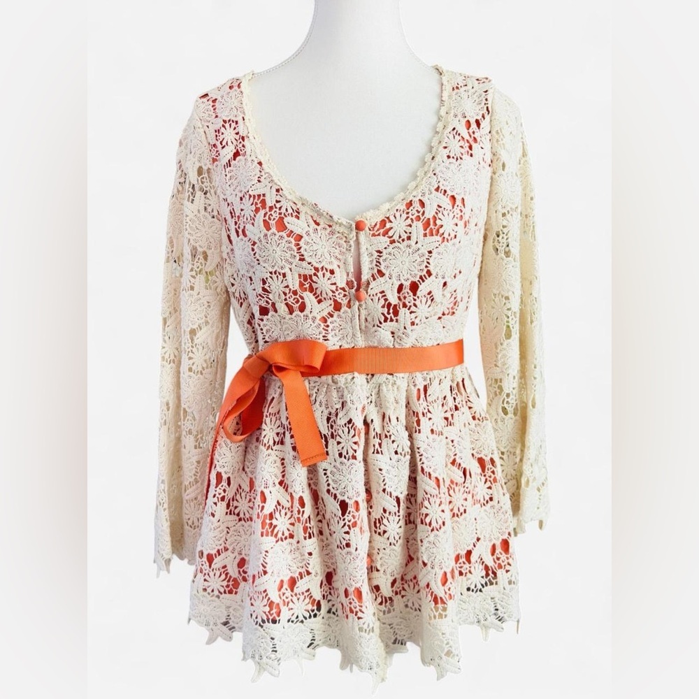 NWT Ryu Lace Babydoll Blouse Cream Orange Size M